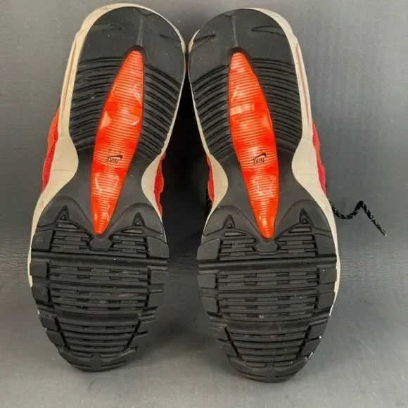Nike Air Max 95 Utility Villain Red athletic sneaker shoes men's size 11 - Picture 8 of 8